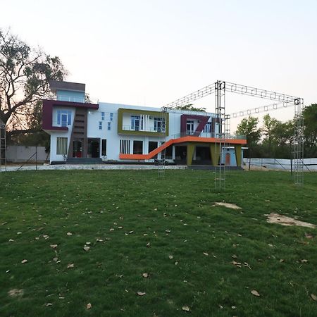 Hotel O Shri Shyam Lawn & Resort Sitapur  Extérieur photo